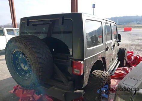 2011 Jeep Wrangler Unlimited Rubicon из США, поврежденный, VIN 1J4BA6H19BL623196